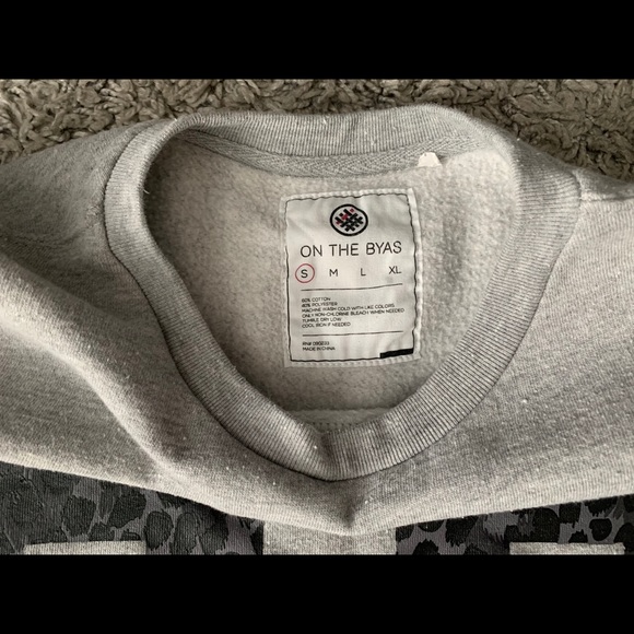 On The Byas, Mens Long Sleeve Crew Neck Sweater - Picture 5 of 6